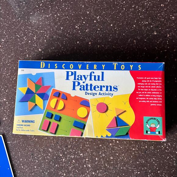 Vintage 1991 Discovery Toys Playful Patterns Design Shape Activity Game - Picture 3 of 11